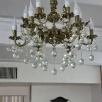 لوستر برنز اصل ۱۲ شاخه همراه ۱۲ لامپ شمعی|لوستر و چراغ آویز|سنقر, |دیوار