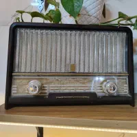 رادیو قدیمی