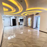 اکازیون ۱۰۳ متری دارای انباری پذیرایی بزرگ