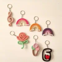 هدیه عیدی گیفت کادو جایزه خودکار سرکلیدی