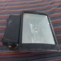 نورافکن بزرگ|لامپ و چراغ|مسجد سلیمان, |دیوار