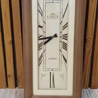 ساعت دیواری  چوبی