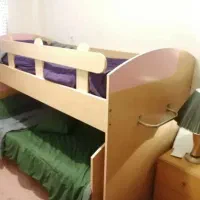 تخت دو طبقه|تخت و سرویس خواب|تهران, خواجه نظام الملک|دیوار