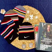 کلاه به صورت عمده|لباس|یاسوج, |دیوار