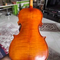 ویولن دست ساز