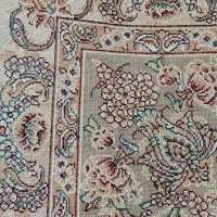 فرش 9 متری|فرش|ری, علایین|دیوار