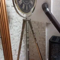 ساعت کاملا سالم