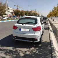 کوییک ساده 1401 فابریک|خودرو سواری و وانت|شیراز, شهرک گلستان|دیوار