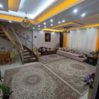 دوبلکس شهرداری پایین به بالا / نما سنگ / خوش نقشه