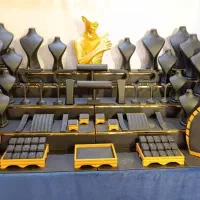 ساخت دکور و ویترین طلا و جواهر