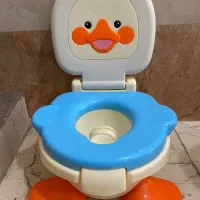 توالت فرنگی‌ بچه گانه