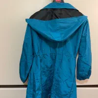 تعدادی لباس زنانه|لباس|بابل, |دیوار