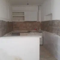 به یک سریدار با امکانات