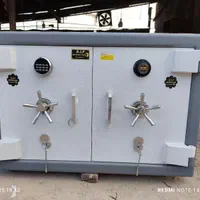 گاوصندوق ۸۰۰k زیرویترینی