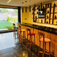 اجاره باغ و ویلا|اجارهٔ کوتاهمدت ویلا و باغ|صدرا-فارس, فاز ۱|دیوار