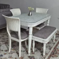 میز ناهارخوری