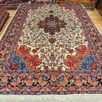 قالی ۷متری دستباف همدان کرم رنگ مناسب جهیزیه