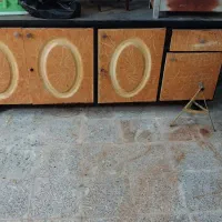 یک عدد درآول یا کابینت