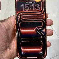 آیفون ۱۷ پرو نارنجی