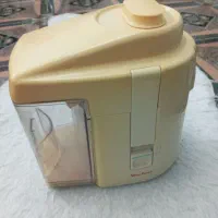 آبمیوه گیری نیاز ب تعمیر