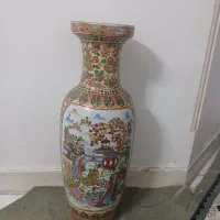 یک عدد گلدان قدیمی فکر کنم گل مرغی|کلکسیون اشیاء عتیقه|تهران, شکوفه (عبدل آباد)|دیوار