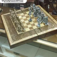 شطرنج  چوبی  دست ساز و تخته چوب گردو دست ساز
