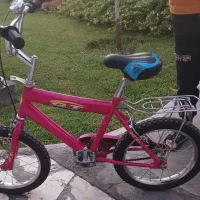 دوچرخه تمیز زیاد استفاده نشده دومیلیون میلیون