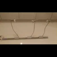 لوستر سه شاخه پایه ،لامپ،هالوژن ثابت و ریلی در حد.