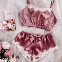 آموزشگاه خیاطی و آموزش دوره ی لباس زیر|خدمات آموزشی|مشهد, گوهرشاد|دیوار