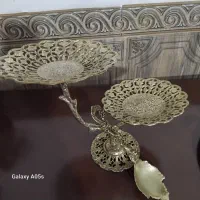 شیرینی خوری پایه دار برنز