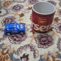 لیوان چای برای فروشی هست