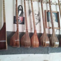 تنبور سه تار|سازهای سنتی|همدان, |دیوار