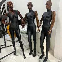 مانکن زنانه خوش کپ چهره دار