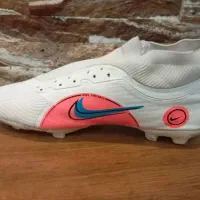 کفش فوتبال چمنی نایک نو ساق دار حرفه ای|کیف، کفش، کمربند|محمدشهر, همایون ویلا|دیوار