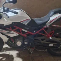 موتور سیکلت ۱۵۰ بنللی سفید مدل ۴۰۲