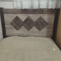 تخت یک نفره