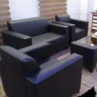 مبل اداری نگین ۴ نفره چرم گلدوزی