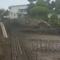 اجرای استخر اسکلت شناژ کاعم