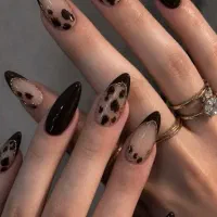 مدل کاشت ناخن رایگان