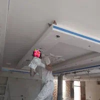 گچ کاری لکه گیری نورمخفی پلاستر