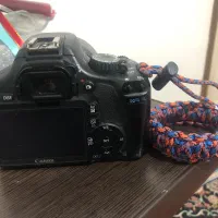 دوربین ۵۵۰d با لنز ۵۰ فیکس