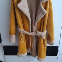 پالتو خردلی سوییت،کاپشن