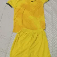 لباس و شورت ورزشی فوتبال