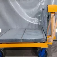 باسکول  ۲ تن ( دو تن ) ابعاد ۱۲۰×۱۲۰|فروشگاه و مغازه|اصفهان, برزان|دیوار