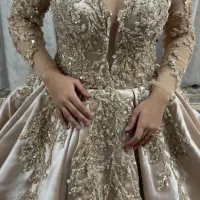 لباس عروس و رنگی|لباس|سبزوار, قصبه غربی|دیوار