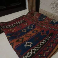 مفرش از جنس جاجیم فرمش قدیمی دستبافت