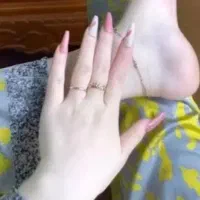 مثل ماه بدرخش