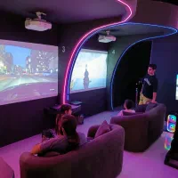 گیم سنتر، بازی با شبیه ساز رانندگی|خدمات رایانهای و موبایل|گلبهار, شهر جدید گلبهار|دیوار