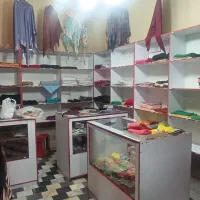 قفسه و پیشخوان وویترین