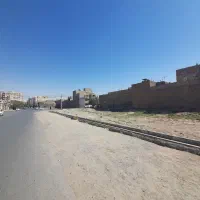 زمین بر سعدی / تجاری دار / ۴ طبقه|فروش زمین و ملک کلنگی|قم, شهرک شهرداری|دیوار